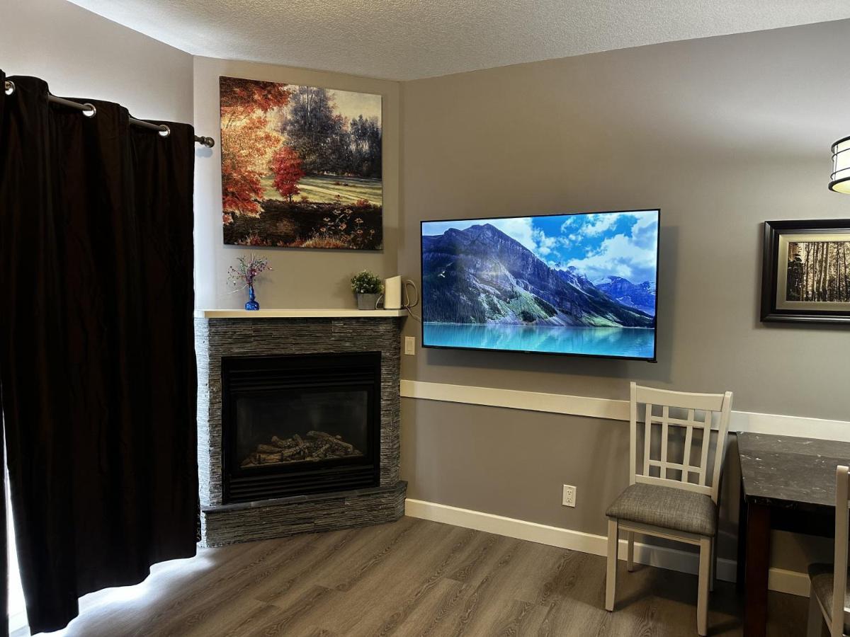 Luxury Two Queen Beds Condo - Grande Rockies Resort Indoor Parking Pool Hot Tub Gym Canmore Eksteriør billede